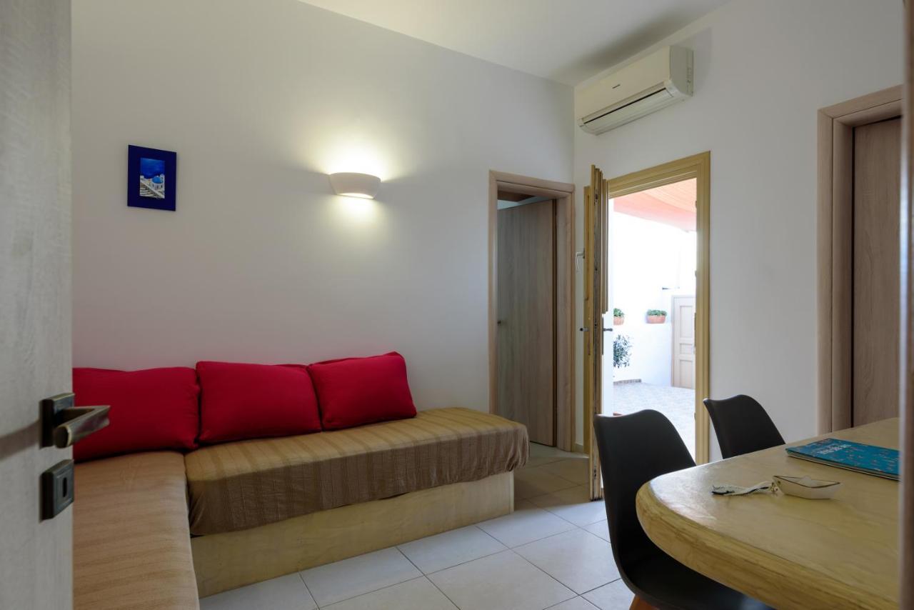 Ferienwohnung Heart Of Oia - Private House With Jacuzzi Exterior foto