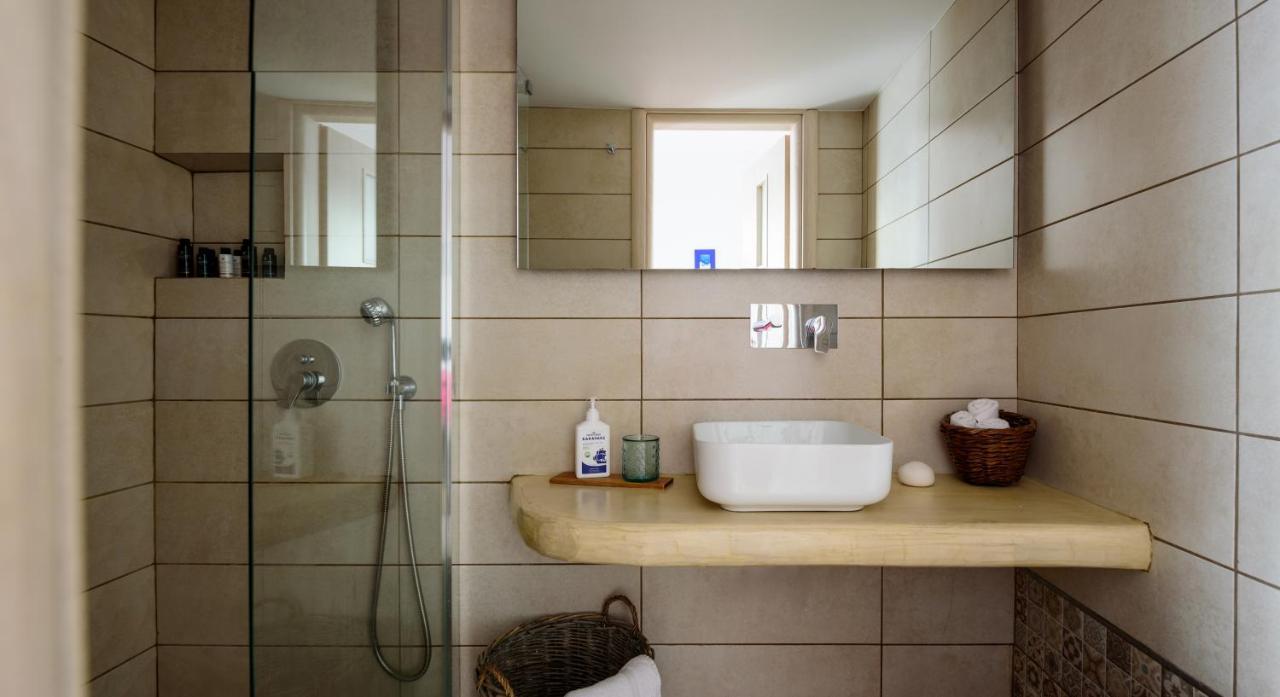 Ferienwohnung Heart Of Oia - Private House With Jacuzzi Exterior foto