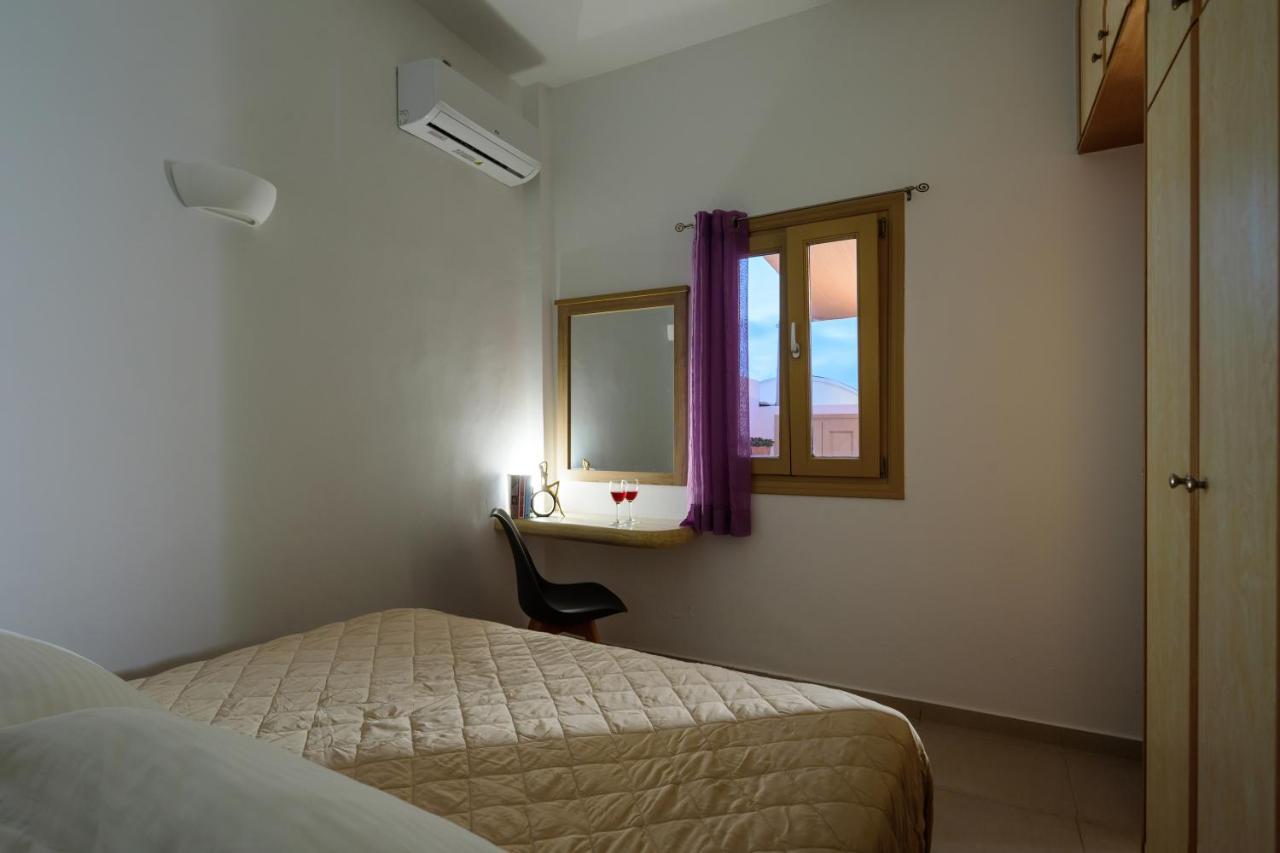 Ferienwohnung Heart Of Oia - Private House With Jacuzzi Exterior foto